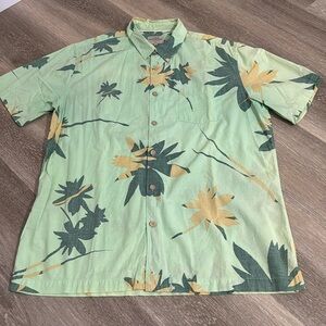 GUC Quiksilver Men’s Waterman Collection Button Down Shirt, Size Large